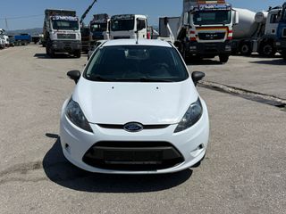 Ford Fiesta 2012-thumb-6