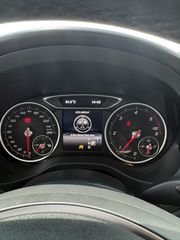 Mercedes-Benz A 180 2018 A180D-thumb-20