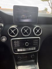 Mercedes-Benz A 180 2018 A180D-thumb-26