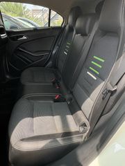 Mercedes-Benz A 180 2018 A180D-thumb-32