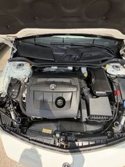Mercedes-Benz A 180 2018 A180D-thumb-36