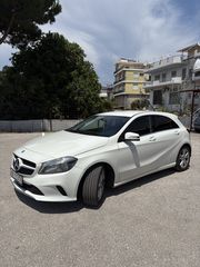 Mercedes-Benz A 180 2018 A180D-thumb-4
