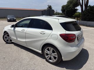 Mercedes-Benz A 180 2018 A180D-thumb-5