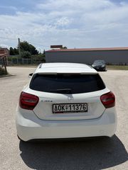 Mercedes-Benz A 180 2018 A180D-thumb-8