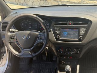 Hyundai i 20 2018 1.0 120PS DISTINCTIVE 120 PS!-thumb-8