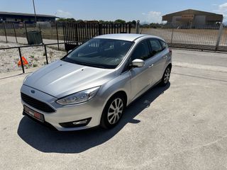Ford Focus 2016-thumb-8