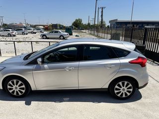 Ford Focus 2016-thumb-12