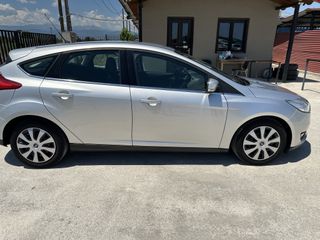 Ford Focus 2016-thumb-15