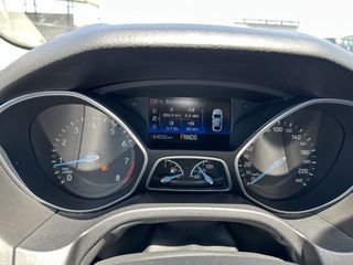 Ford Focus 2016-thumb-25