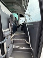 Iveco 2011 Ι6 irizar-thumb-7