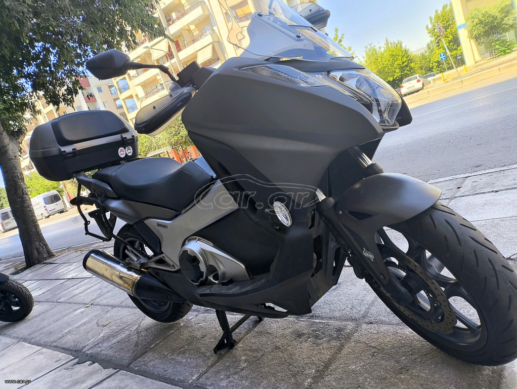 Honda Integra 750 2015 — φωτογραφία 3 από 8