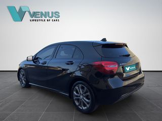 Mercedes-Benz A 180 2016 URBAN-thumb-2