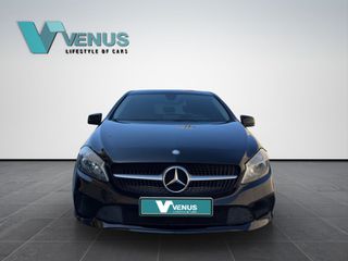 Mercedes-Benz A 180 2016 URBAN-thumb-4