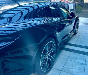 Porsche Taycan 2022 GTS-thumb-5