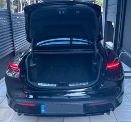 Porsche Taycan 2022 GTS-thumb-7