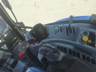 Τρακτέρ New Holland 2015 T6.160 SUPER STEER-thumb-11