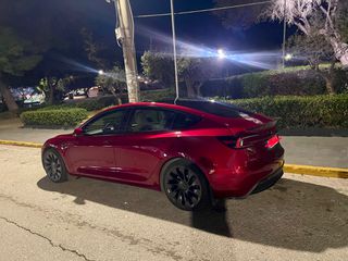Tesla Model 3 2023 Highland SR RWD-thumb-8