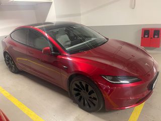 Tesla Model 3 2023 Highland SR RWD-thumb-12