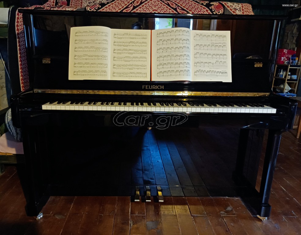 Πιάνο FEURICH Universal 122