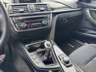 Bmw 320 2015 LUXURY M3 LOOK FULL EXTRA-thumb-16