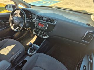 Kia Rio 2016 1.1 CRDI DIESEL-thumb-4