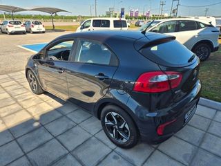 Kia Rio 2016 1.1 CRDI DIESEL-thumb-6