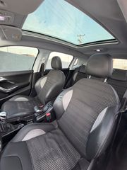 Peugeot 2008 2016-thumb-6