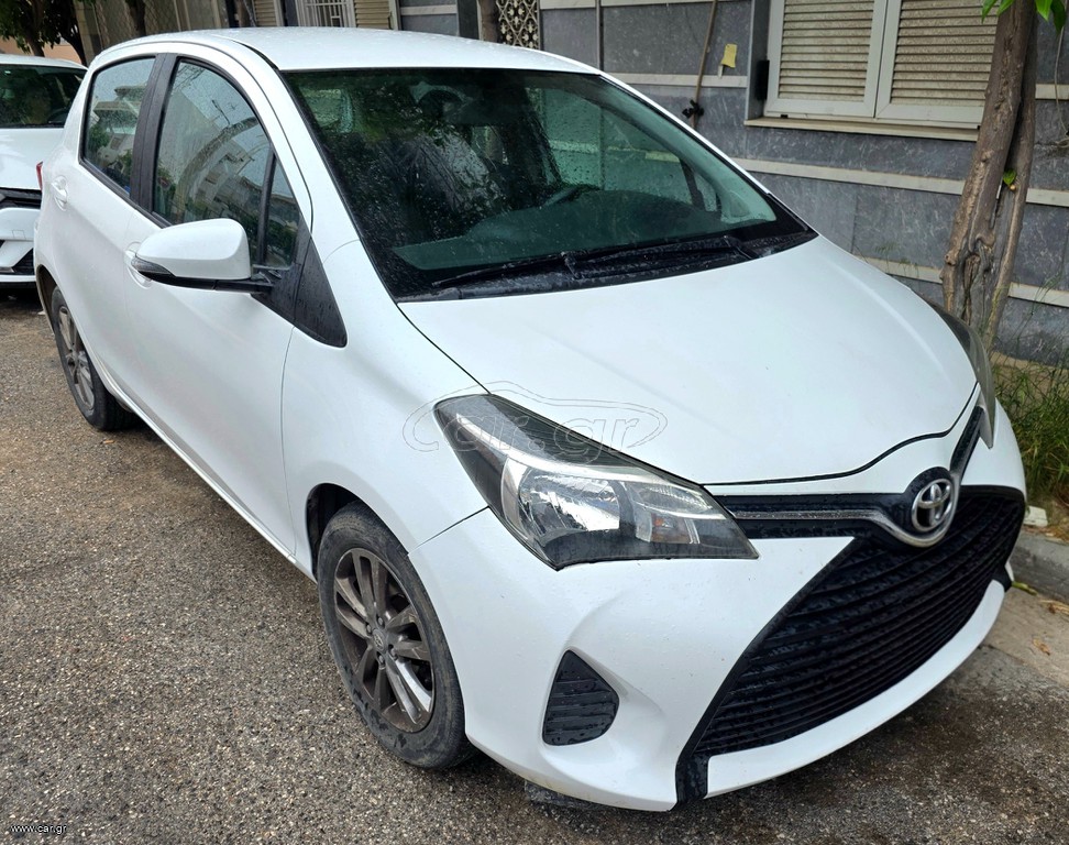 Toyota Yaris 2016