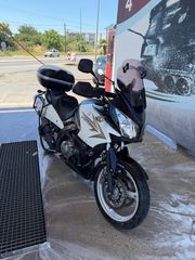 Suzuki V-Strom 650 2010 + τριβάλιτσο