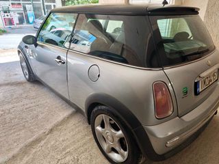 Mini Cooper 2004-thumb-15