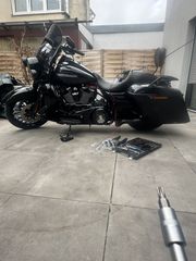 Harley Davidson Road King Special 2018-thumb-13