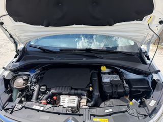 Citroen C3 2018 1.2 PureTech Shine full extra-thumb-39