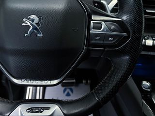 Peugeot 3008 2021 1.6 HYBRID4 300 GT E-EAT8-thumb-25