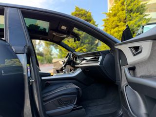 Audi Q8 2021 60 TFSI e Plug in,S-line, Panorama, Matrix, Bang&Olufsen-thumb-7