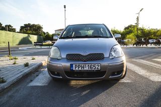 Toyota Yaris 2004