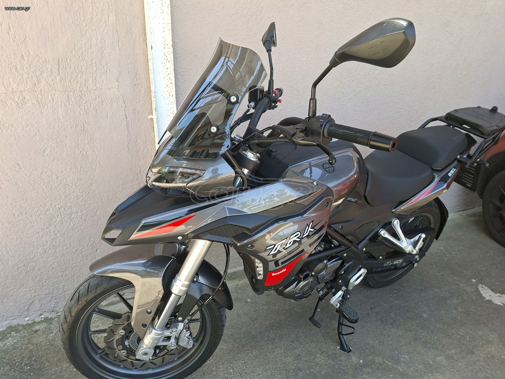 Benelli TRK 251 2023