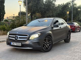 Mercedes-Benz GLA 180 2016