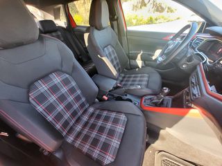 Volkswagen Polo 2019 GTI 2.0 20 V TURBO  263PS 5DRS-thumb-51