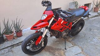 Ducati Hypermotard 796 2011-thumb-7