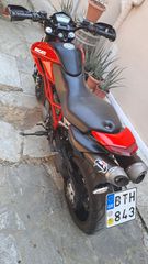 Ducati Hypermotard 796 2011-thumb-9