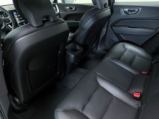Volvo XC 60 2019 2.0 190hp | LED-thumb-18
