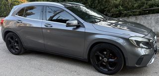 Mercedes-Benz GLA 180 2018 GLA 180D