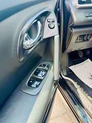 Renault Kadjar 2018 LIMITED EDISION-thumb-16