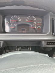 Volvo 2012-thumb-1