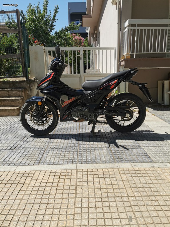Malaguti Spectre GP 125 2023