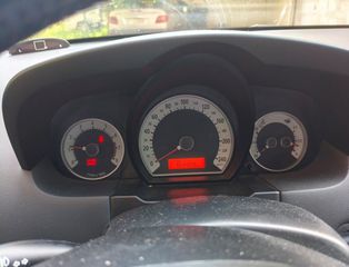Kia Ceed / cee'd 2010-thumb-5