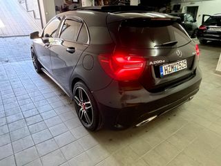 Mercedes-Benz A 200 2016 AMG LINE 4matic-thumb-4