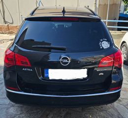 Opel Astra 2014 ASTRA J Sportstourer-thumb-4