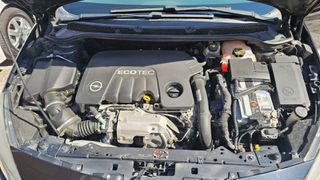 Opel Astra 2014 ASTRA J Sportstourer-thumb-8