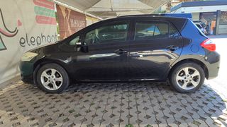 Toyota Auris 2012 UNIQUE CLIMA 5D FULL EXTRA